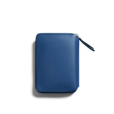 Passport Holder Trotter