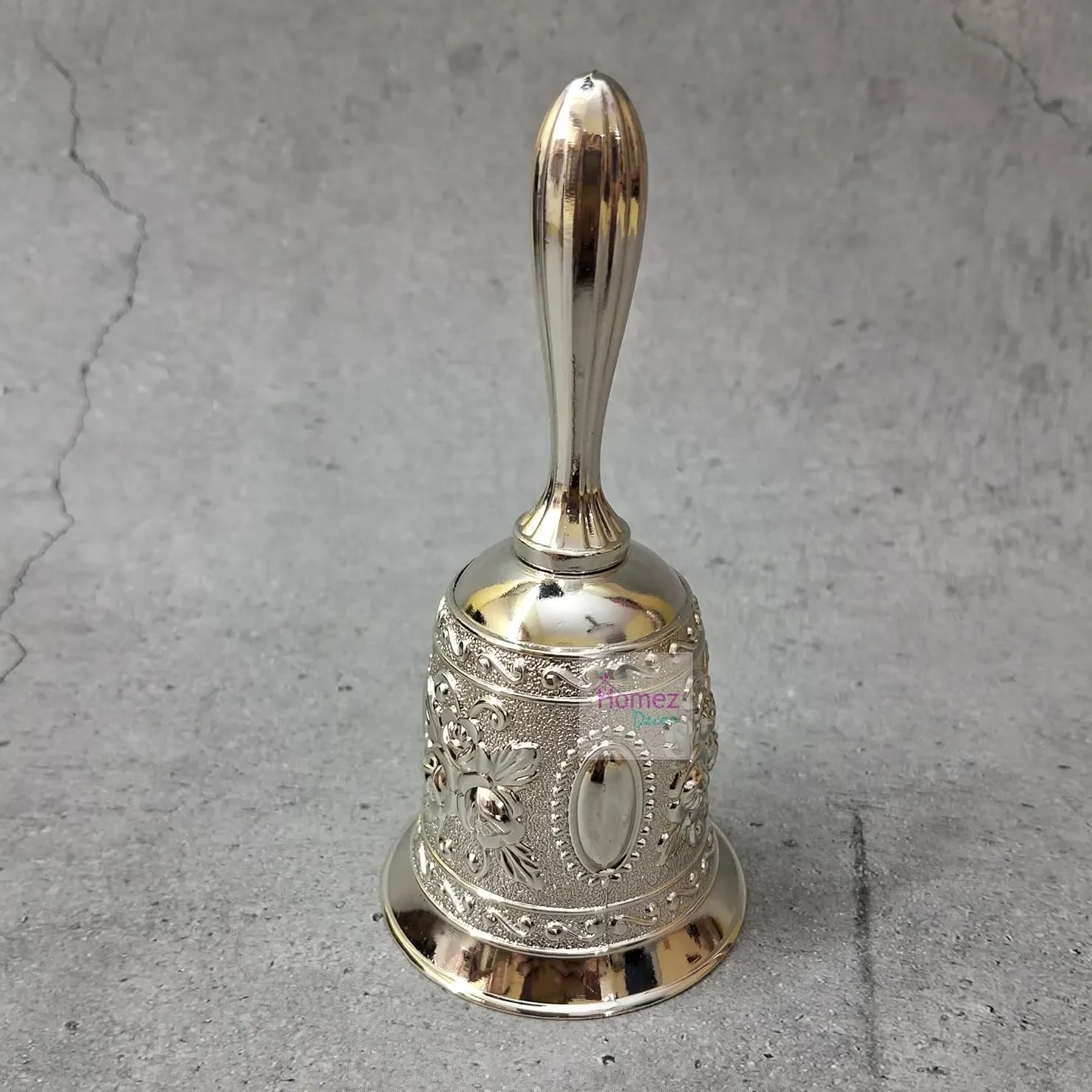81aTuCg5g2L._SL1500_ Silver Bell