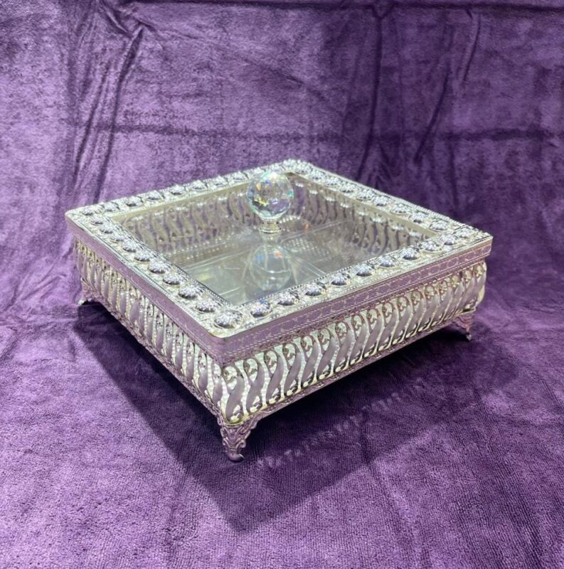 square dryfruit box